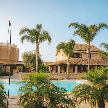 Mythos Holidays & Events Syracuse Buitenkant foto