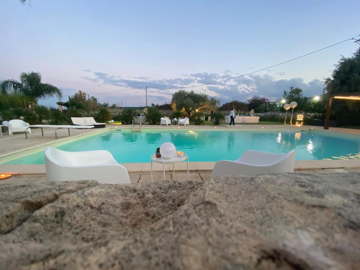 Mythos Holidays & Events Syracuse Buitenkant foto