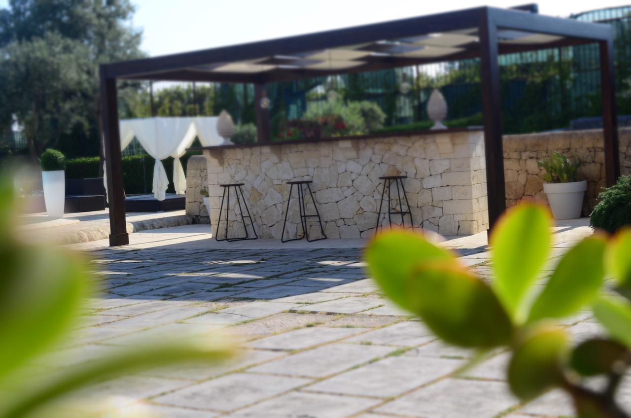 Mythos Holidays & Events Syracuse Buitenkant foto