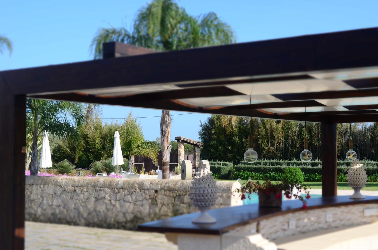 Mythos Holidays & Events Syracuse Buitenkant foto